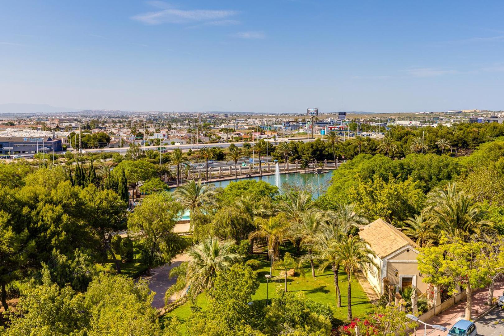 Parque De Las Naciones Torrevieja Exterior photo